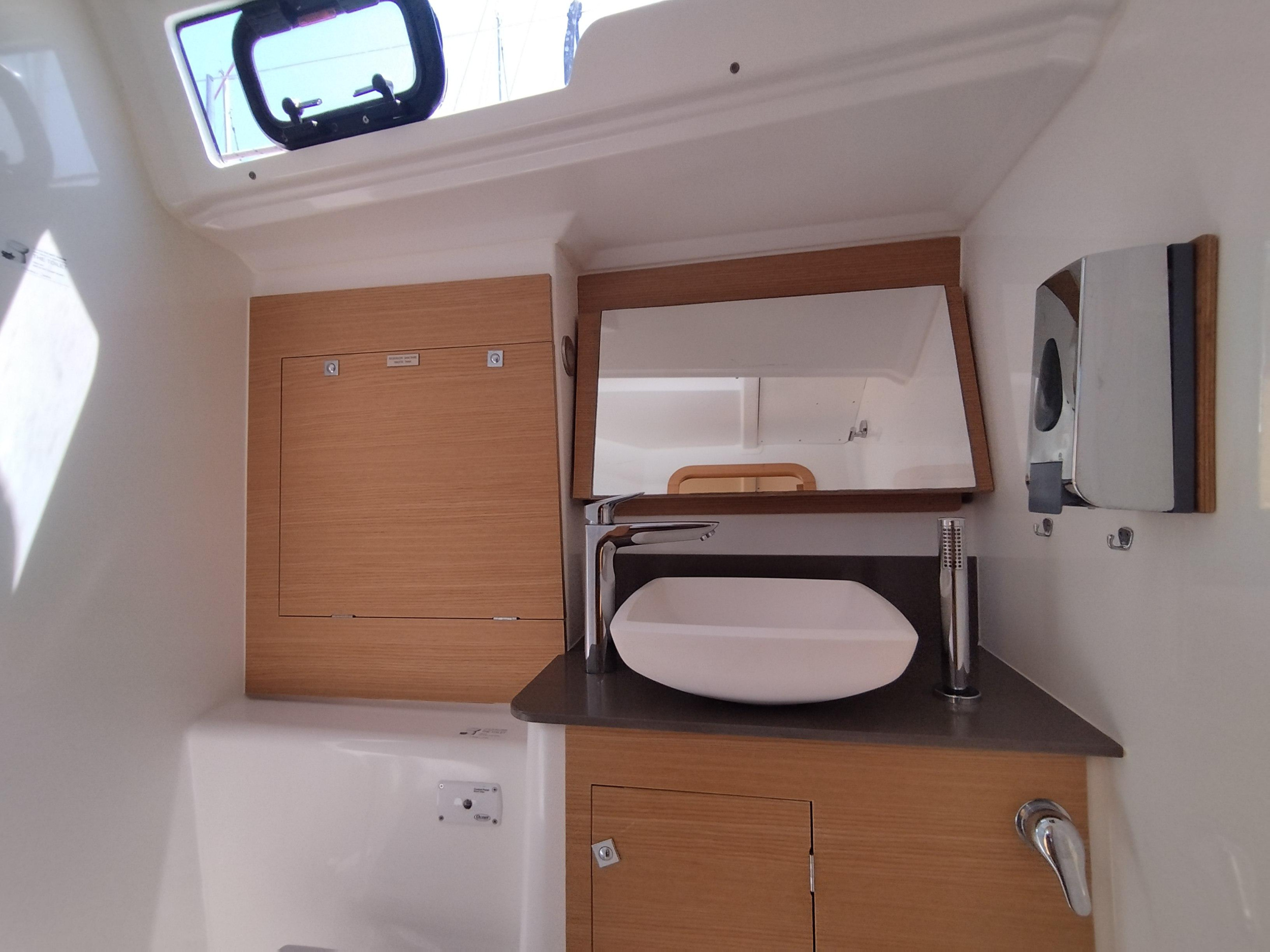Photo #3 - Dufour 390 Grand Large (Pixie) in Portisco - 8069