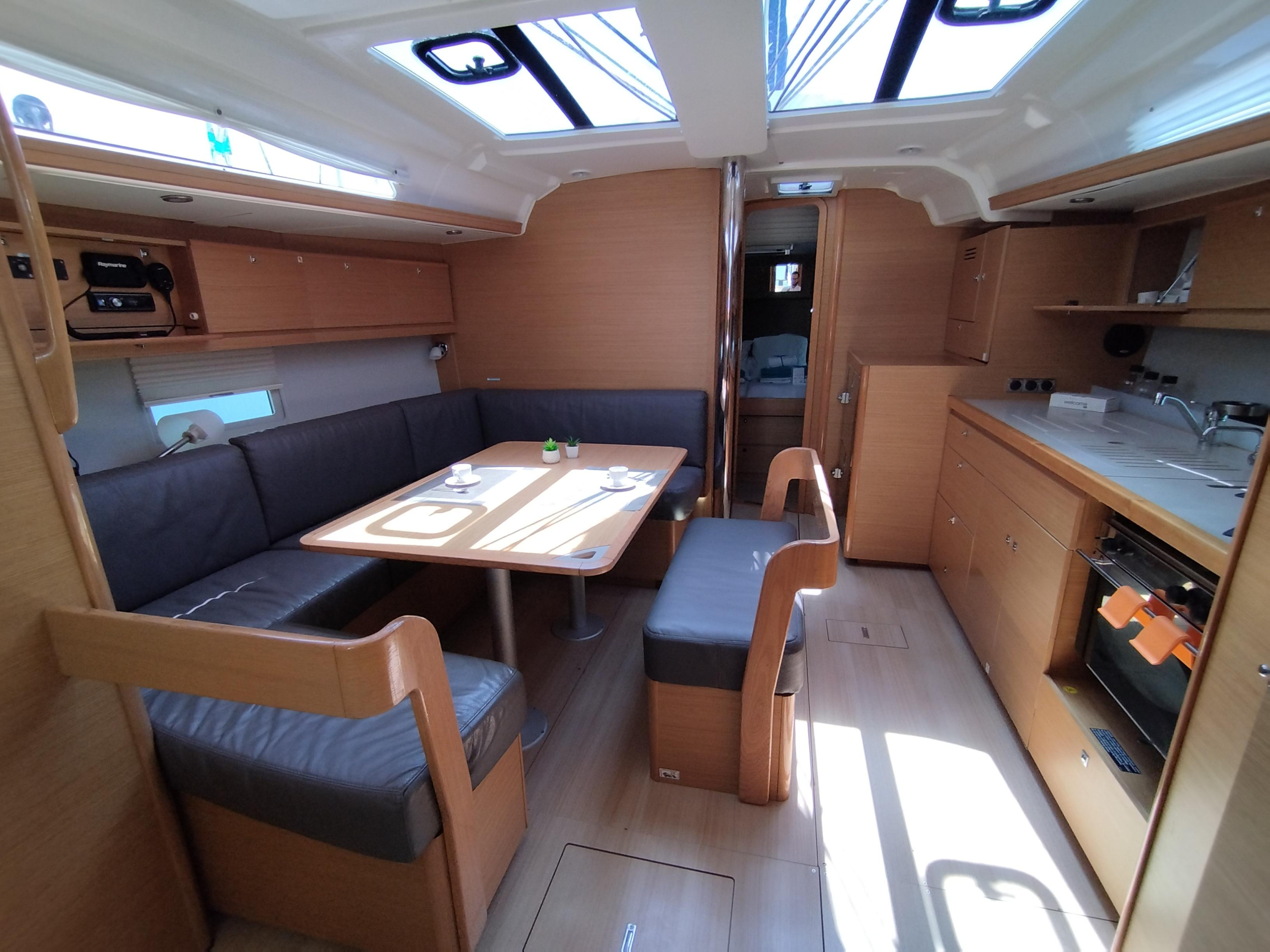 Photo #4 - Dufour 430 Grand Large (Billywig) en Porto Rotondo - 12540