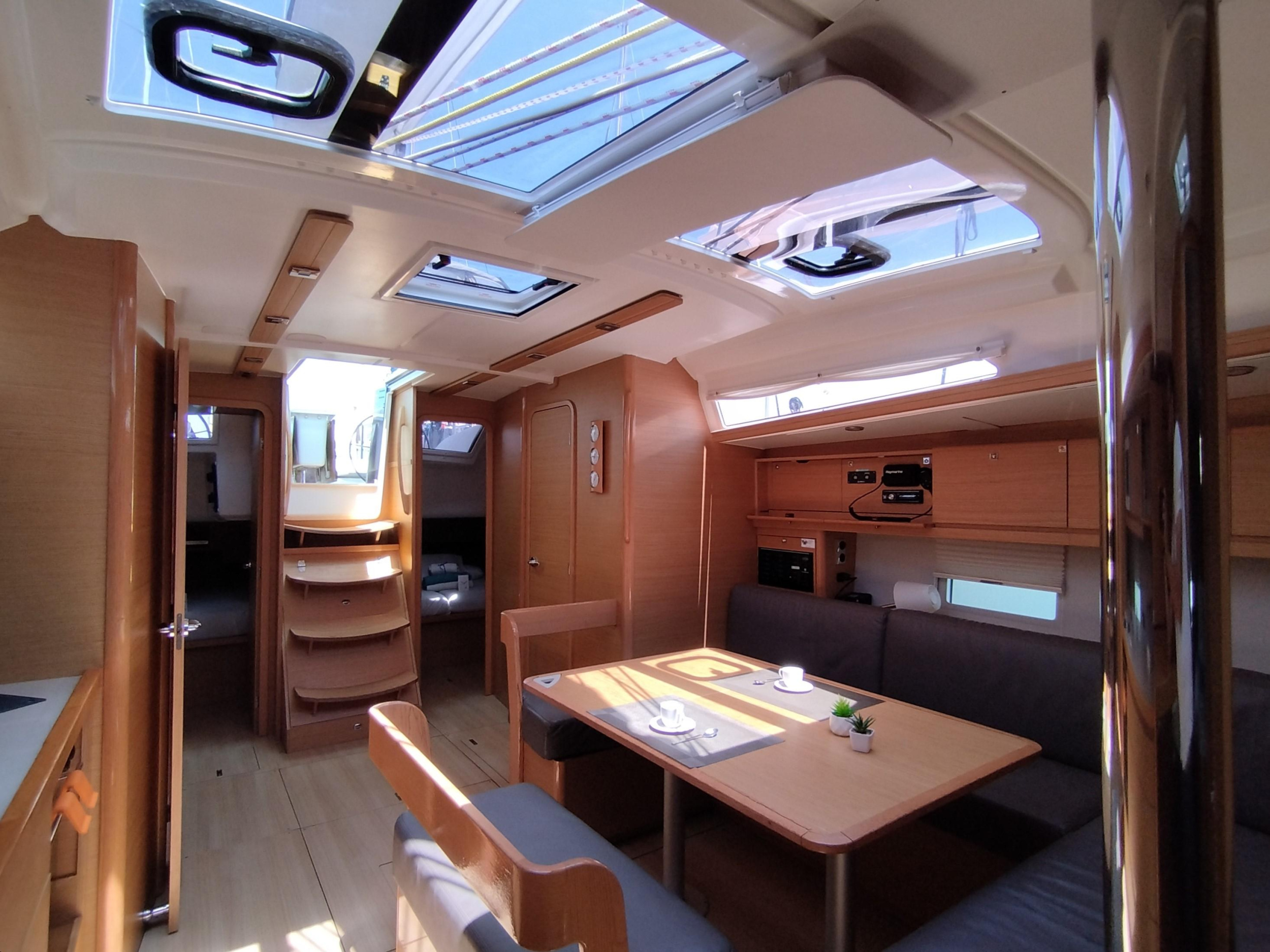 Photo #24 - Dufour 430 Grand Large (Billywig) en Porto Rotondo - 12540