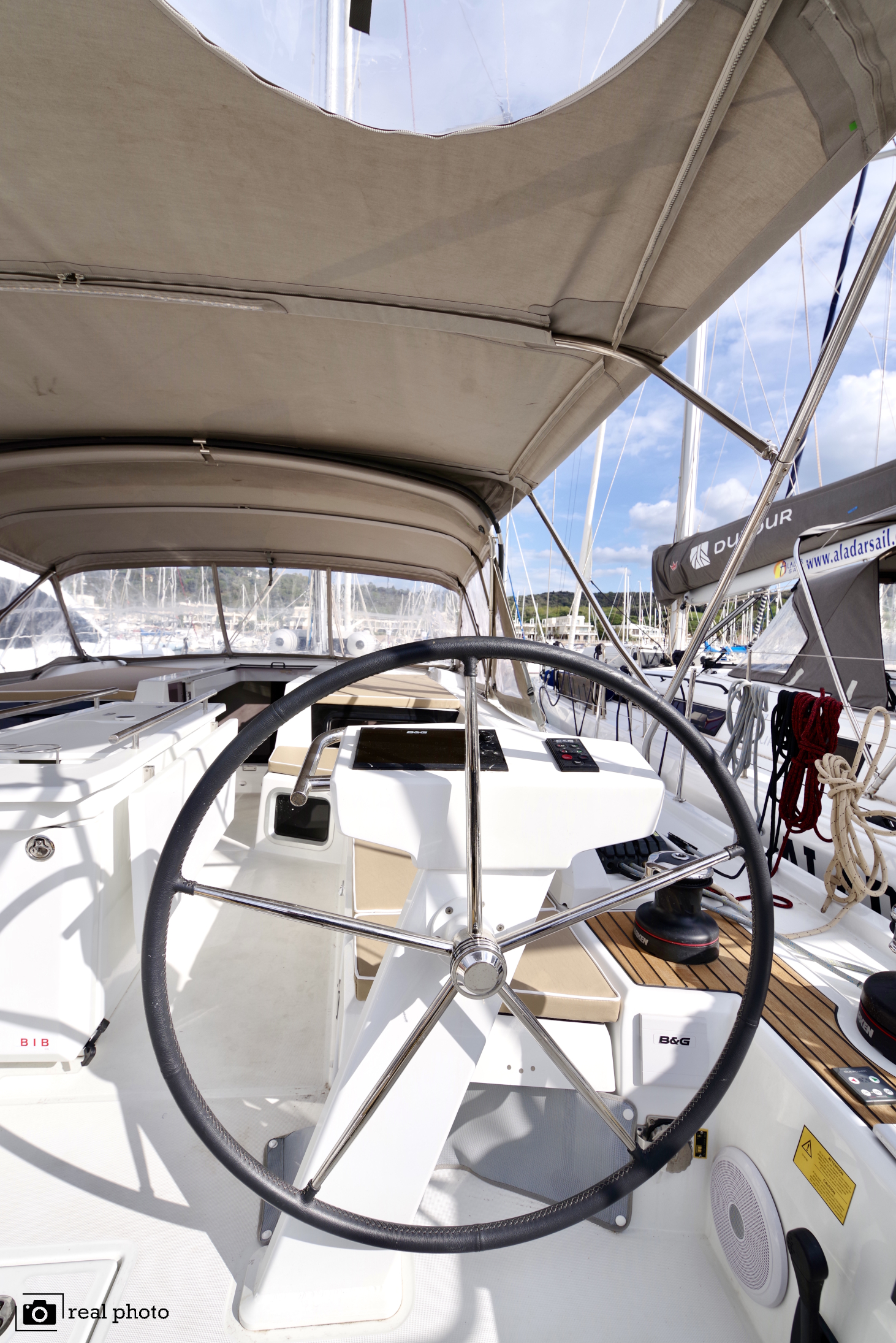 Photo #6 - Oceanis 51.1 (Lara -, Solar Panel) in Scarlino  - 21191