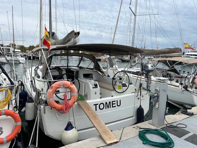 Photo #3 - Sun Odyssey 410 (Tomeu) in Tenerife - 18169