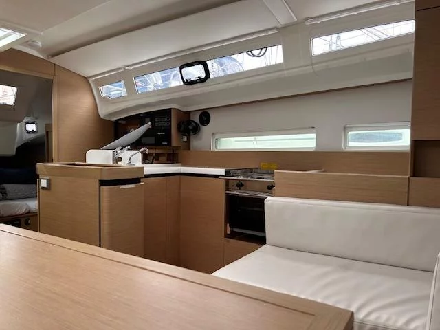 Sun Odyssey 410 (Tomeu)  - 8