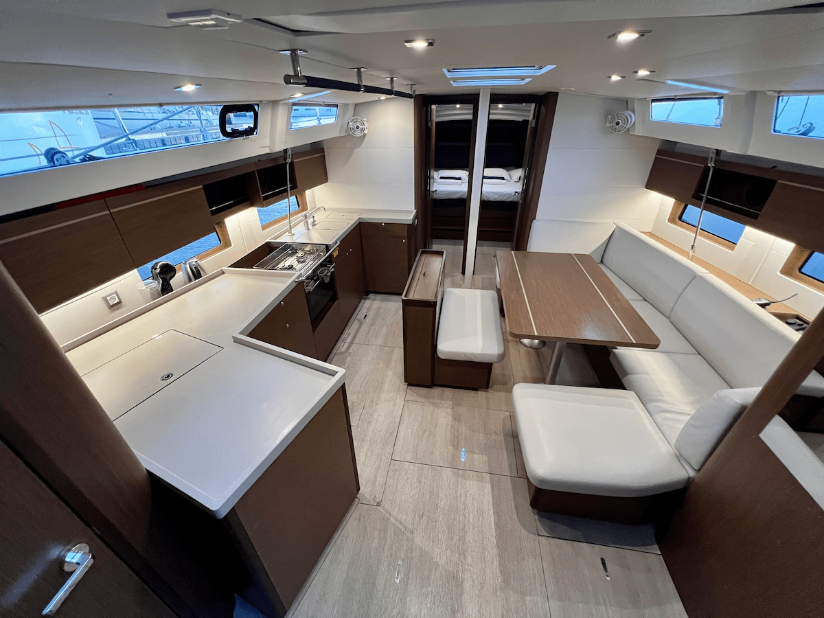 Photo #9 - Oceanis 46.1 (Dream Team) in Teneriffa - 22463