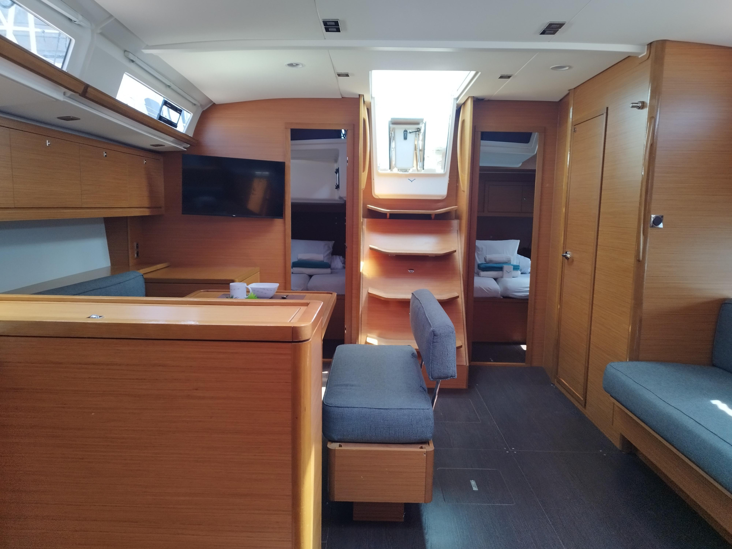 Photo #19 - Dufour 470 Owner's version (Euphoria) in Porto Rotondo - 23843
