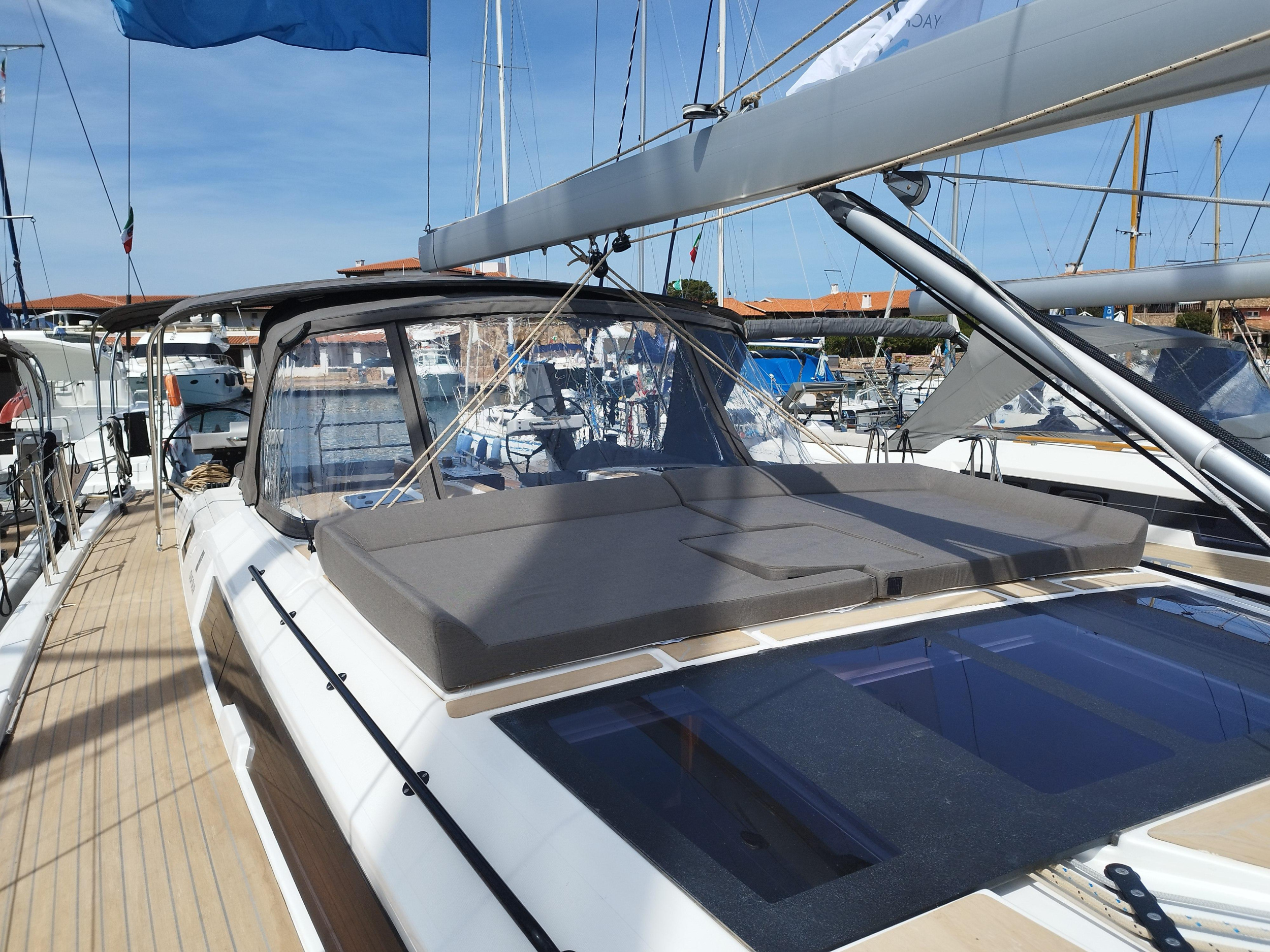 Photo #27 - Dufour 470 Owner's version (Euphoria) in Porto Rotondo - 23843