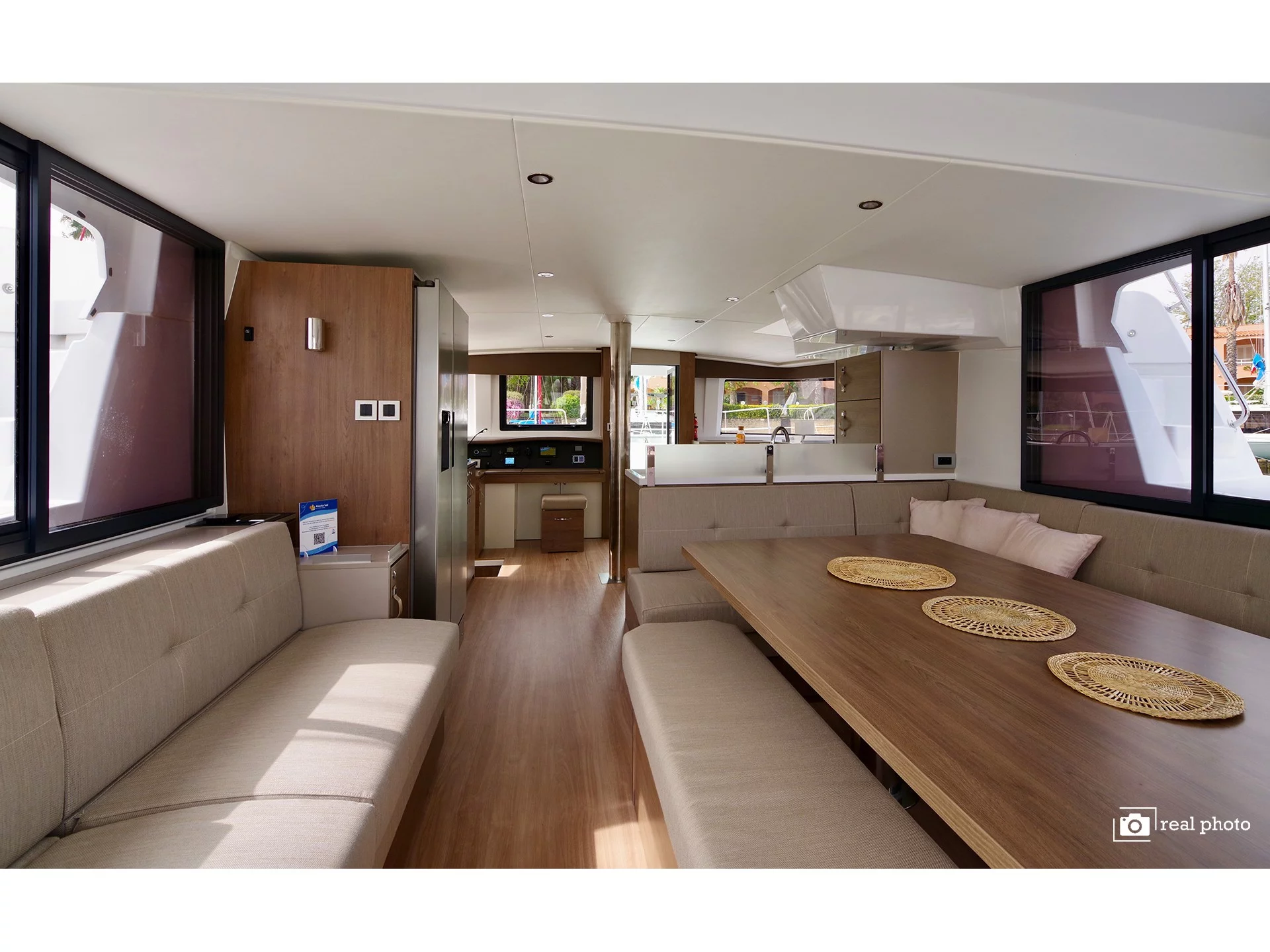 Bali 4.8 (Antigone) Interior image - 6