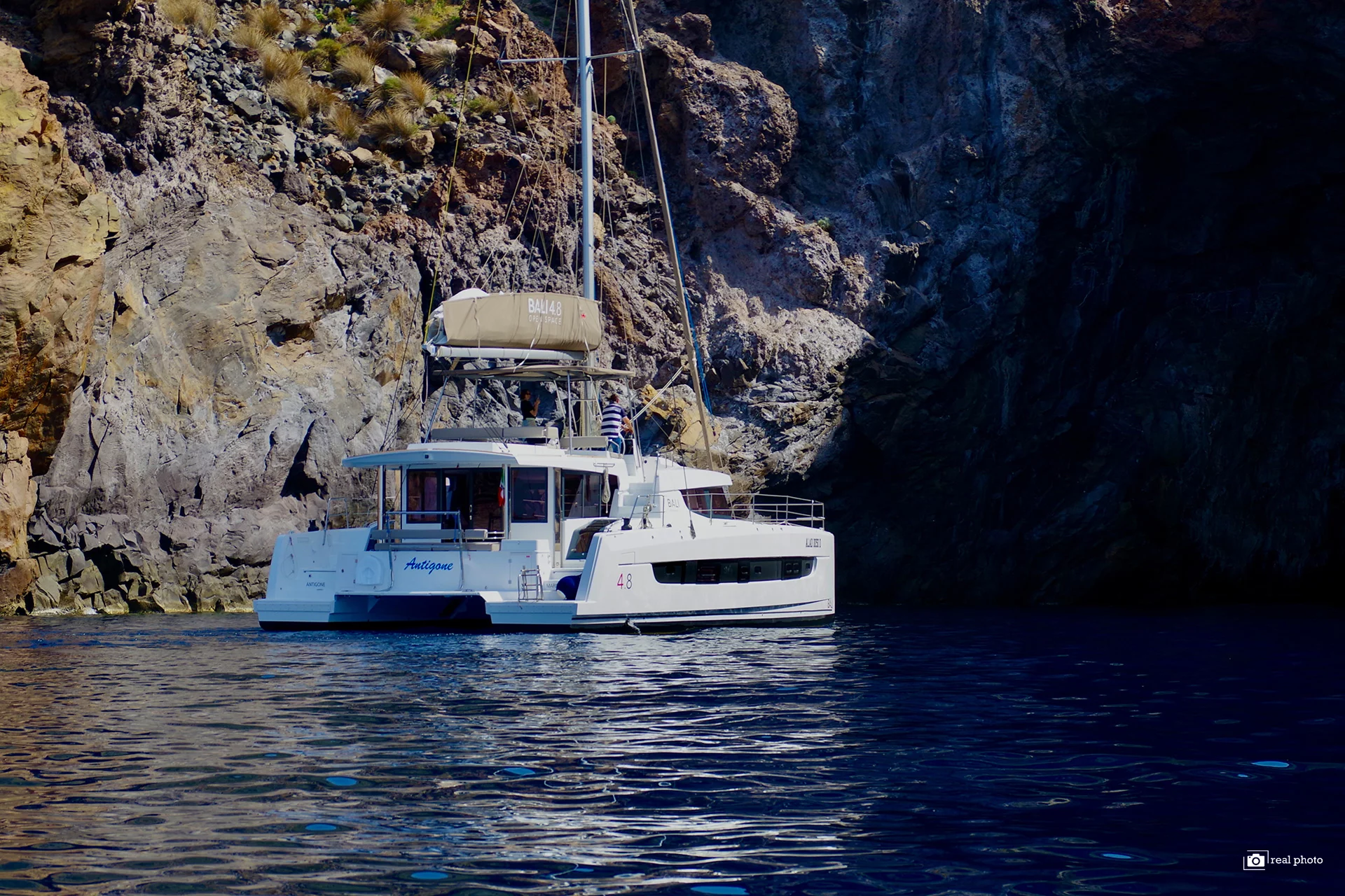 Bali 4.8 (Antigone)  - 2