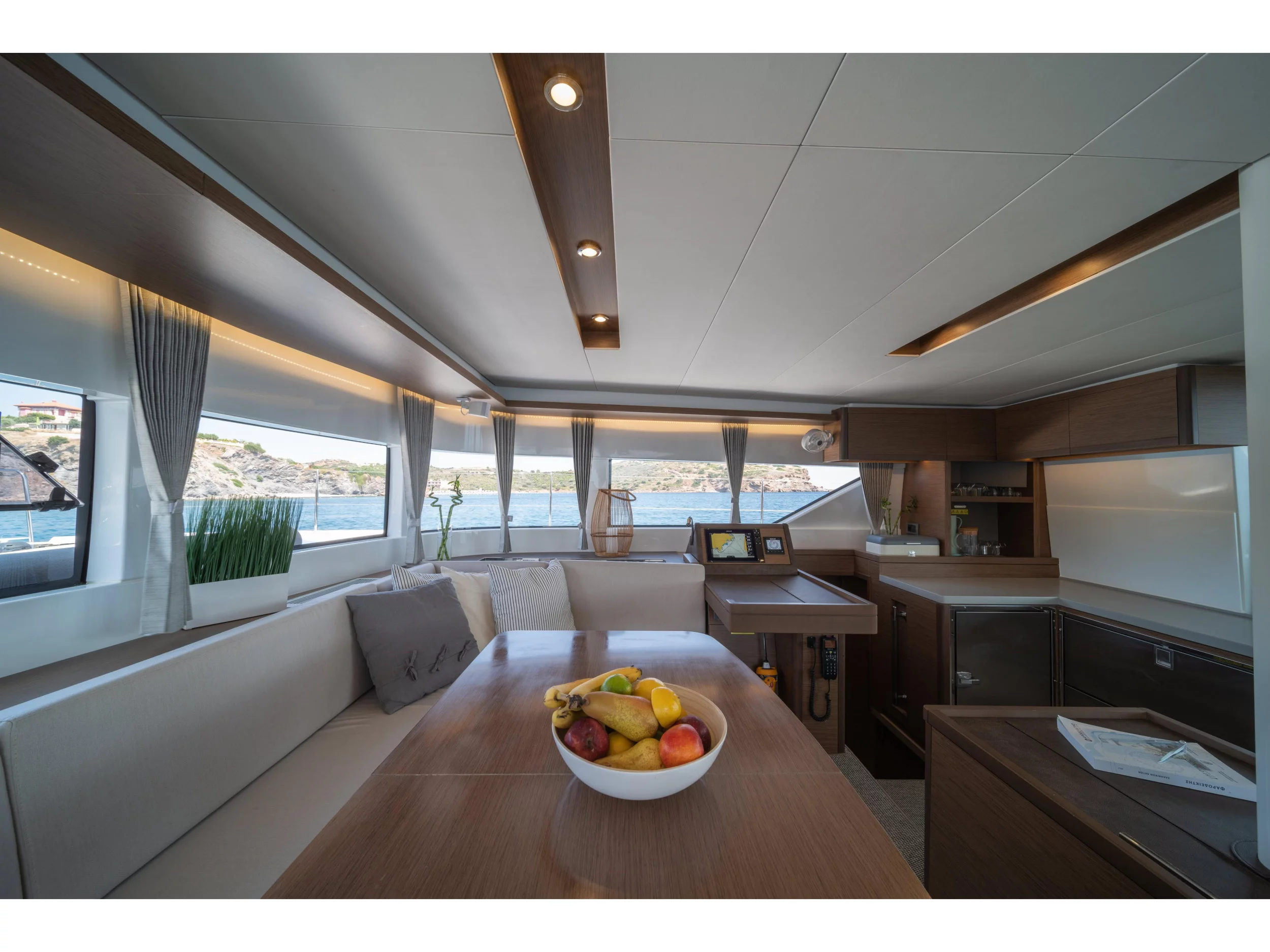 Lagoon 50 (NOMAD II) Interior image - 7
