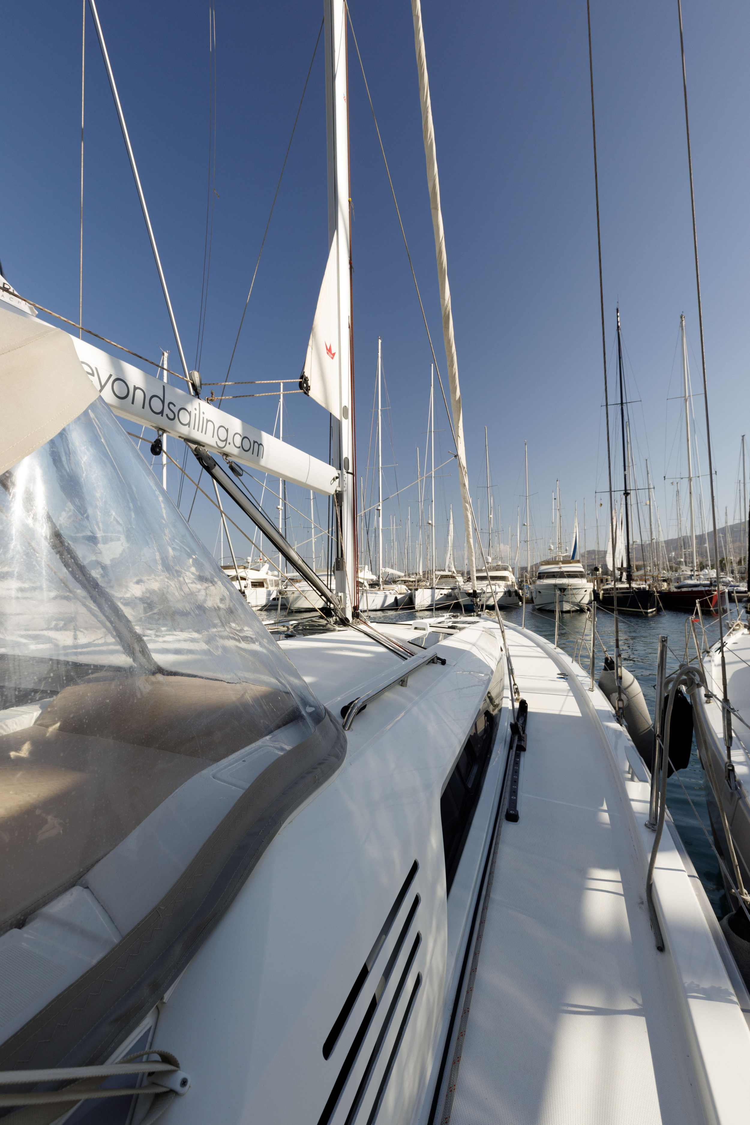Photo #14 - Oceanis 51.1 (Amelie) in Kos - 22649