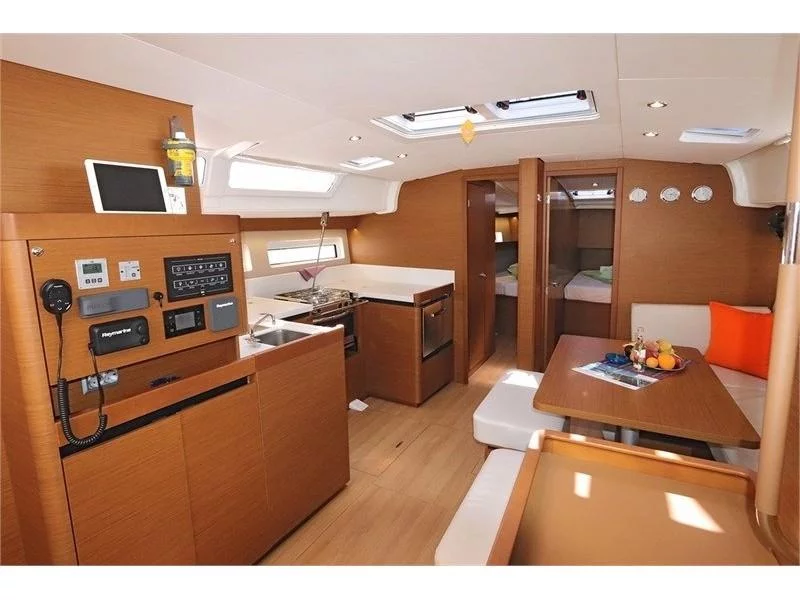 Sun Odyssey 490 (Konstantinos) Interior image - 2