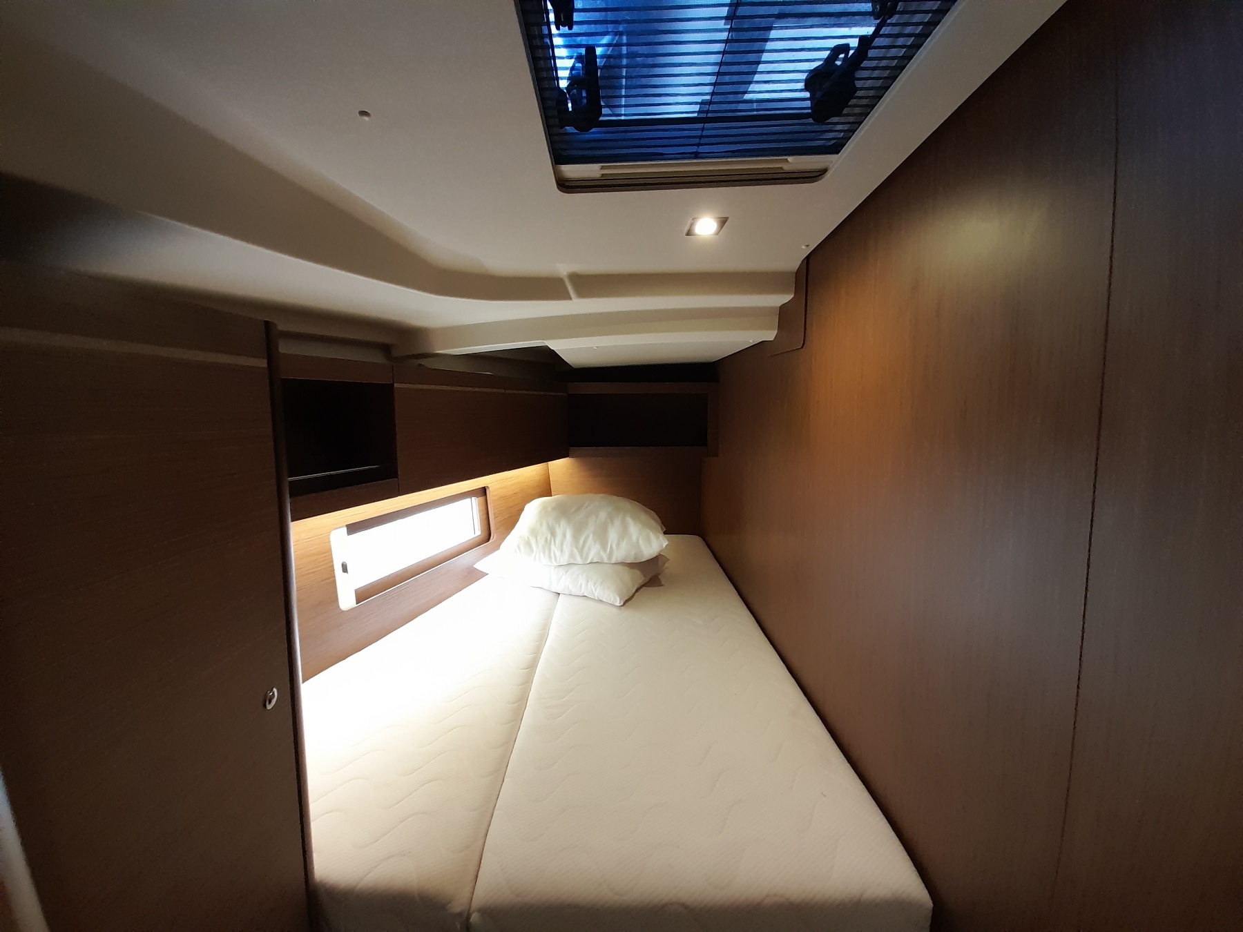 Photo #8 - Oceanis 46.1 (OKIROI) en Athènes - 25634
