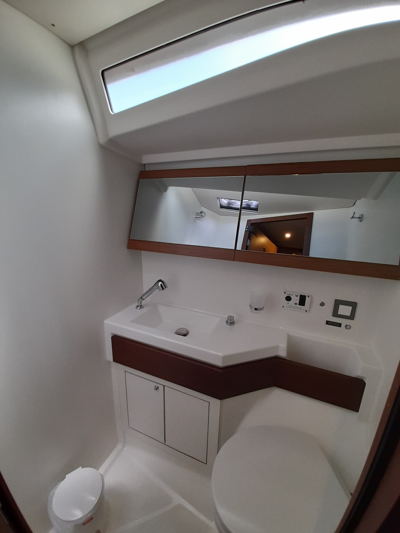 Photo #10 - Oceanis 46.1 (OKIROI) en Athènes - 25634