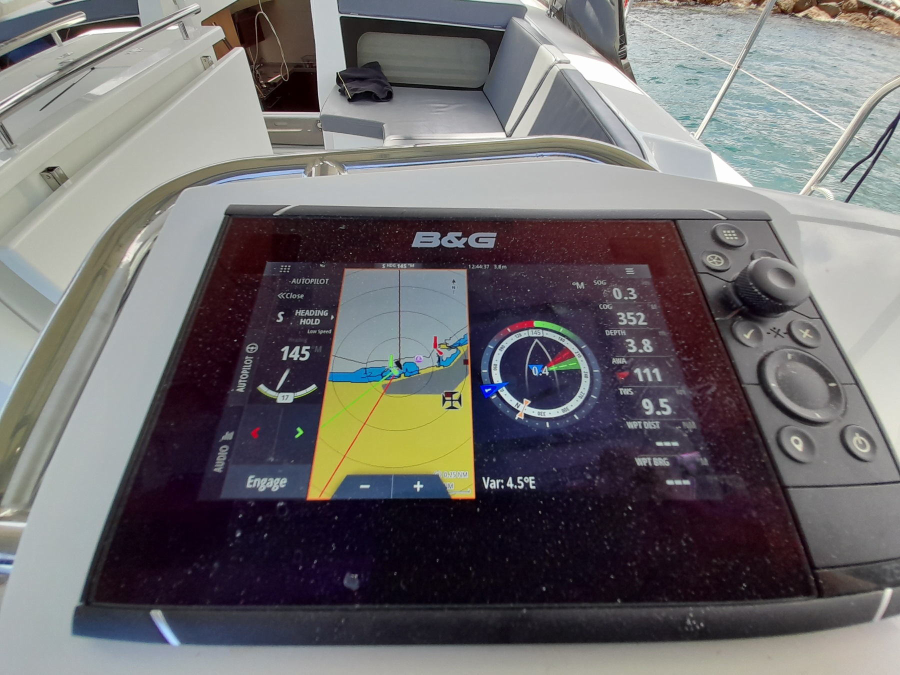 Photo #17 - Oceanis 46.1 (OKIROI) en Athènes - 25634