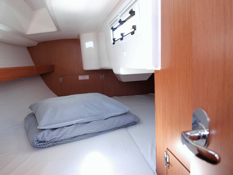 Photo #8 - Bavaria Cruiser 33 (Sea Lion) in Primosten - 25736