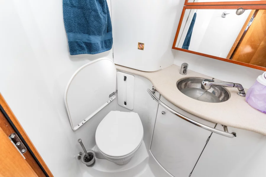 Sun Odyssey 54DS (HONEY RYDER)  - 8