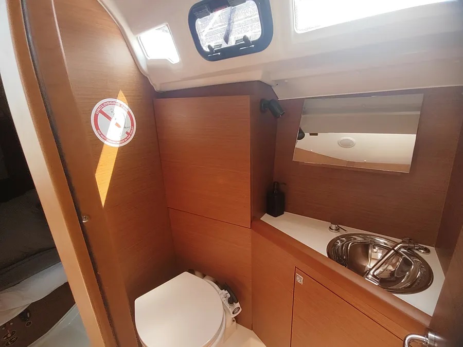 Photo #3 - Sun Odyssey 349 (Fig) in Pula - 23031