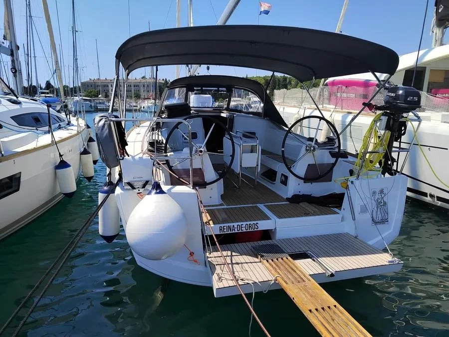Sun Odyssey 349 (Reina De Oros)  - 9