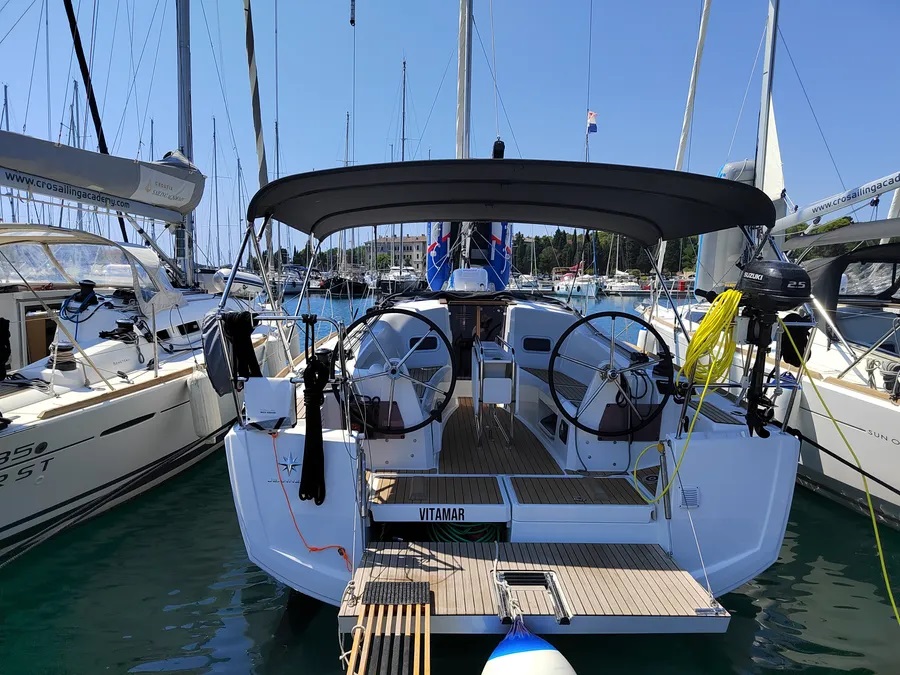 Photo #5 - Sun Odyssey 349 (Vitamar) in Pula - 23848