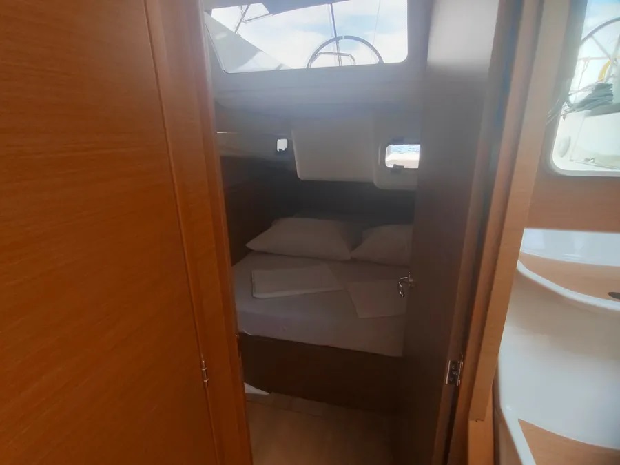 Photo #11 - Sun Odyssey 440 (Greta) en Pula - 23005