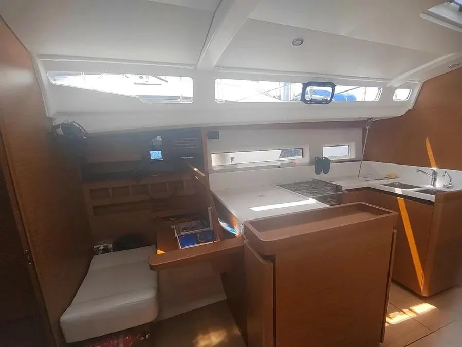Sun Odyssey 440 (Greta)  - 9