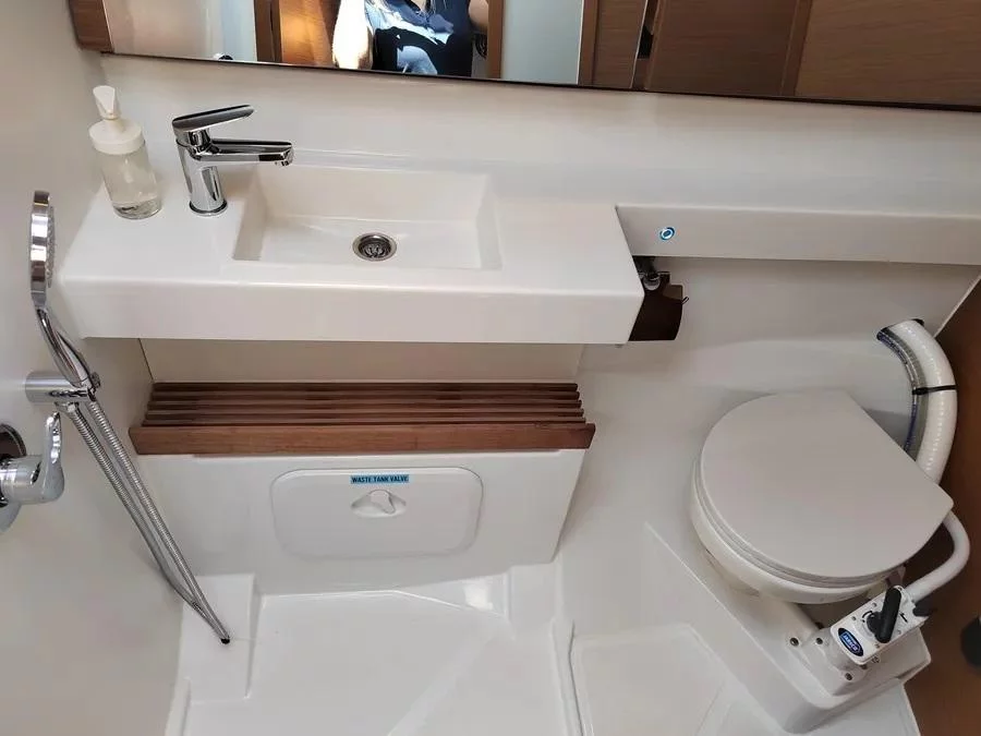 Sun Odyssey 440 (Ares)  - 5