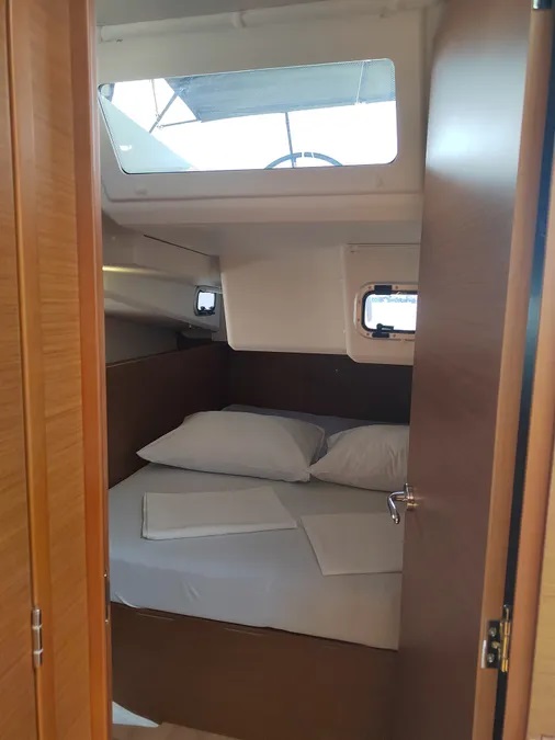 Photo #10 - Sun Odyssey 440 (Ares) en Pula - 23002
