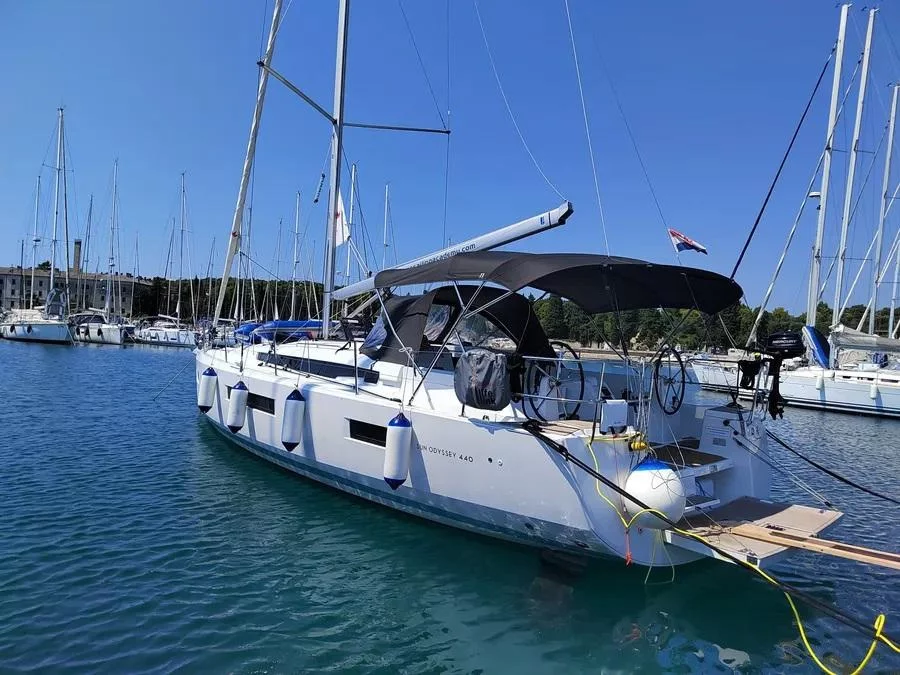 Sun Odyssey 440 (LEONA) Main image - 0