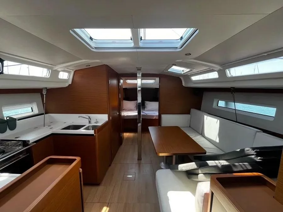 Sun Odyssey 440 (LEONA)  - 7