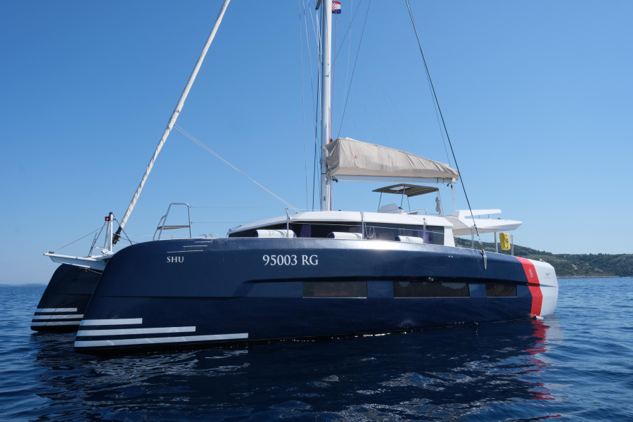 Photo #18 - Dufour 48 Catamaran (SHU) en Dubrovnik - 7840