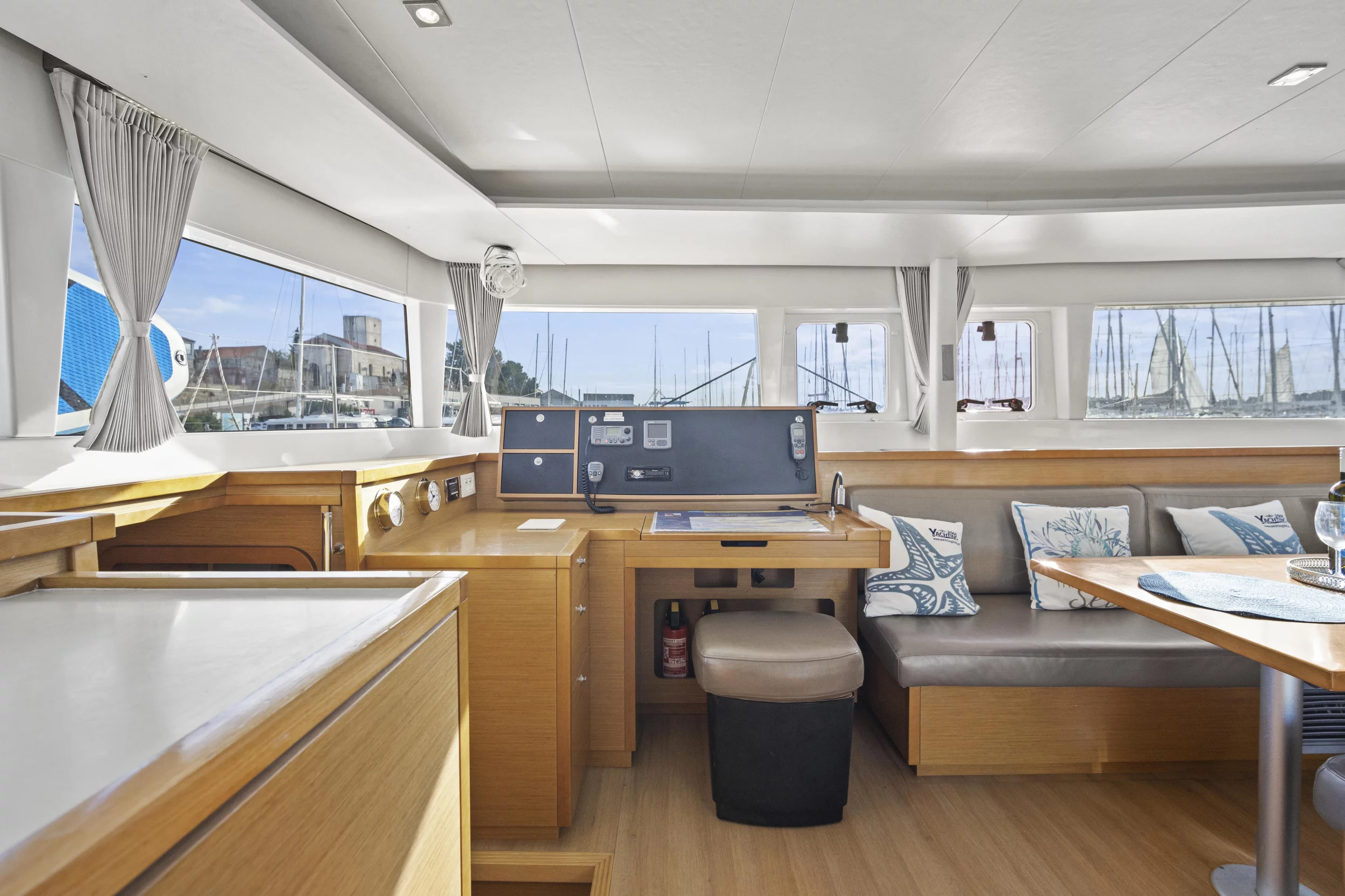 Lagoon 450 (MAJESTIC)  - 6