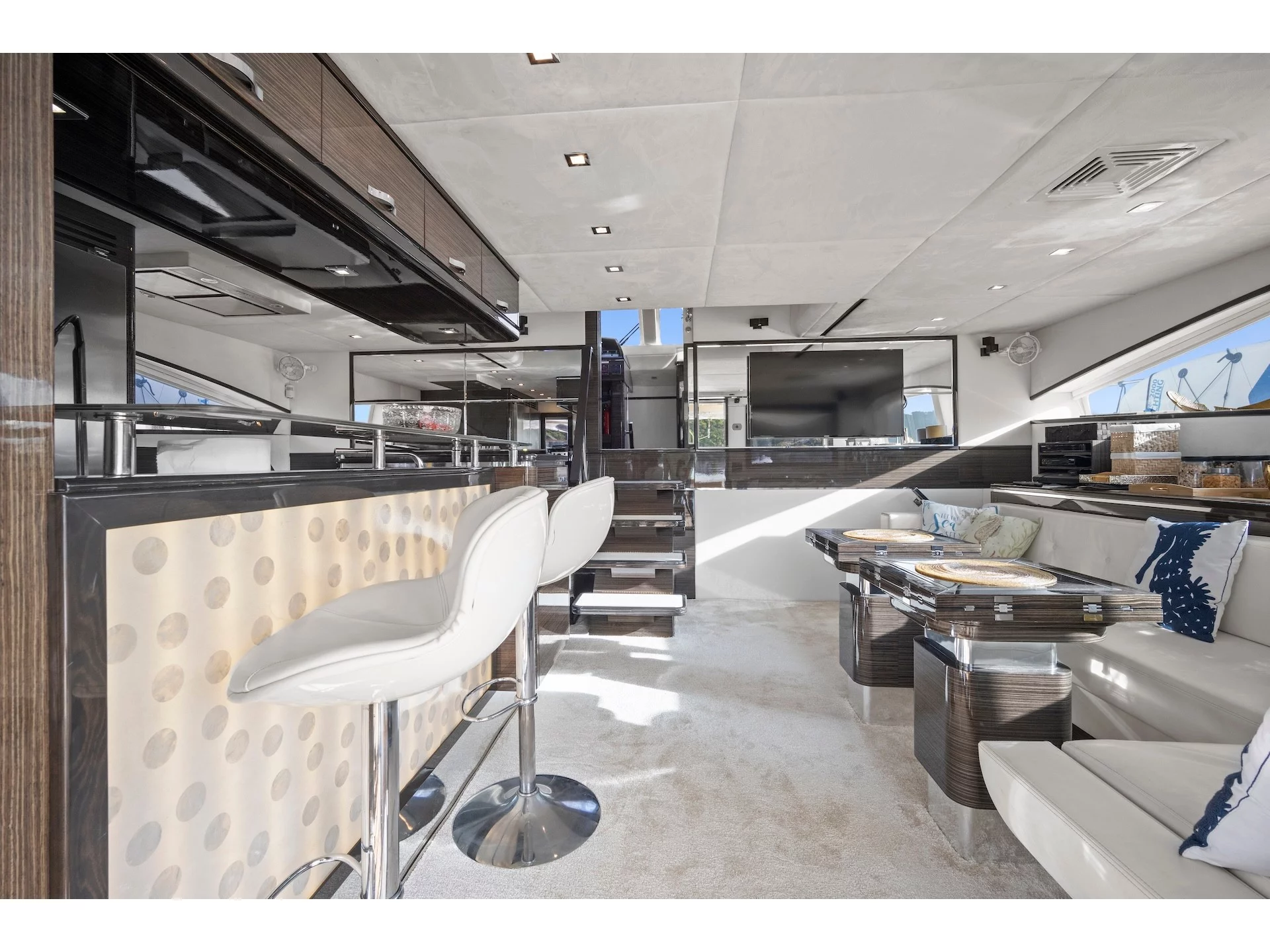 Sunreef 70 Power (CLOUDS) Interior image - 5