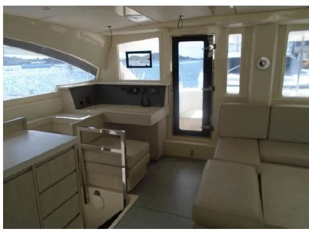 Leopard 48 (Seas the Day) Interior image - 1