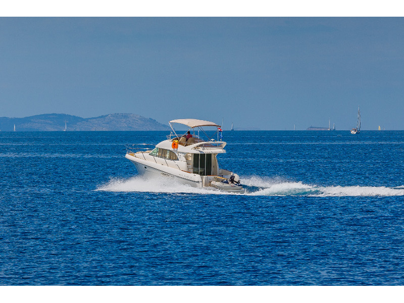 Photo #20 - Jeanneau Prestige 36 Fly (Dodo) in Primosten - 25666