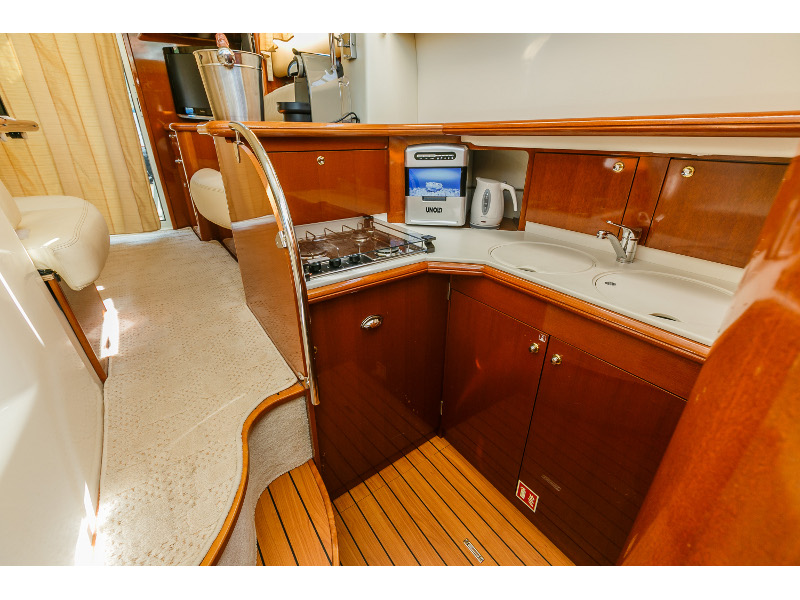 Photo #16 - Jeanneau Prestige 36 Fly (Dodo) in Primosten - 25666