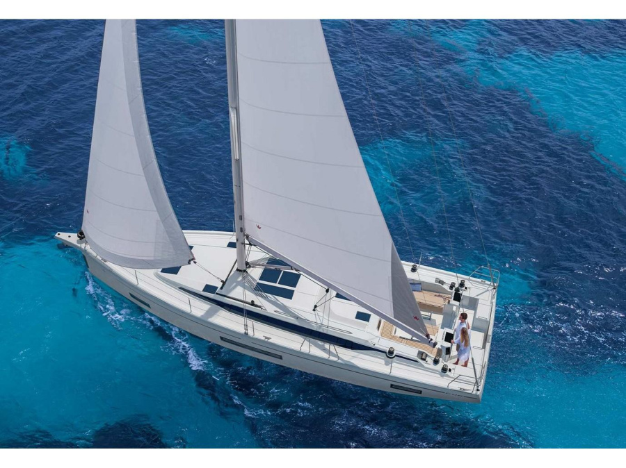 Photo #1 - Bavaria 46 Cruiser (Vela) in Yacht Club Mai - 61815