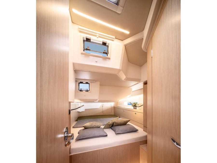 Interior image - 1