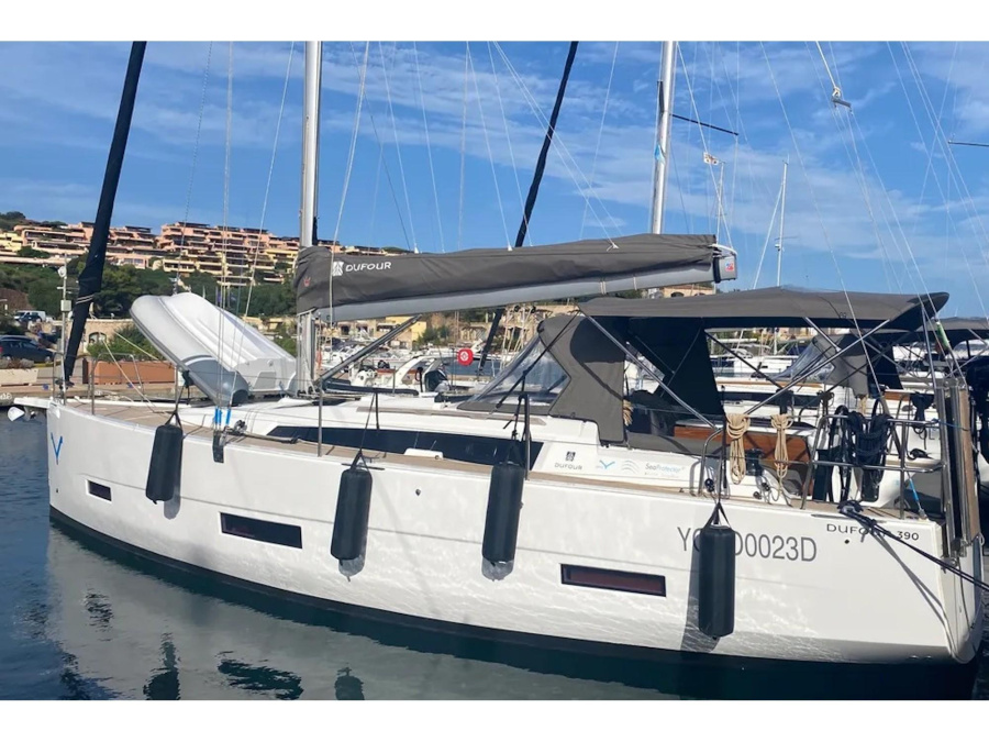 Photo #1 - Dufour 390 (2023) (Yaya) in Marina di - 23839