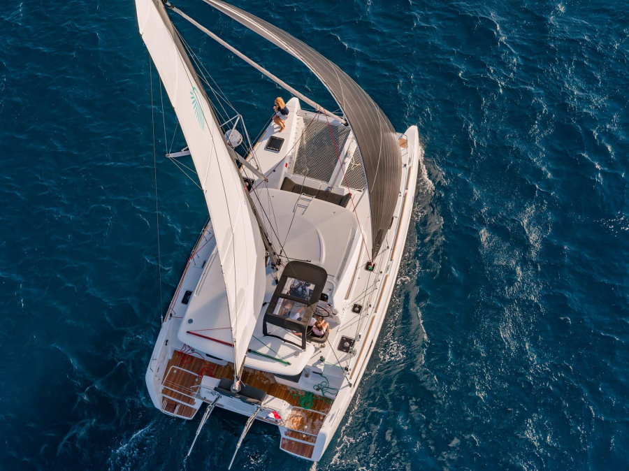 Photo #1 - Lagoon 40 (Niso) in Harbour - 3856
