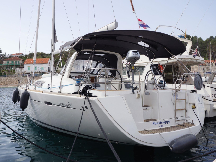 Photo #1 - Oceanis 50 Family (MISSISSIPPI) en Rogač - 9461