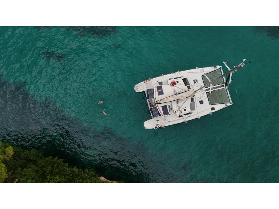 Photo #1 - Voyage 440 (Alboran Ron Punch (Majorca)) in Puerto Deportivo Radazul - 6723