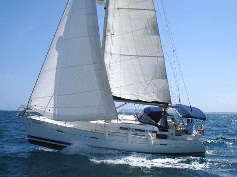 Photo #1 - Oceanis 373 (Mirfak) in Marina di - 3970