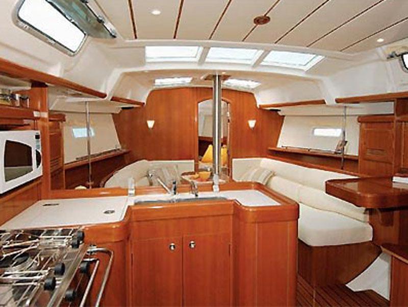 Interior image - 2