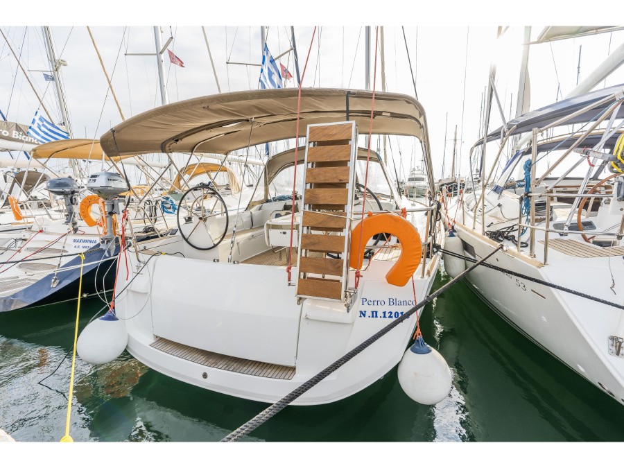 Photo #1 - Sun Odyssey 519 -  5 cabs (PERRO BLANCO) in Neo Klima - 7199