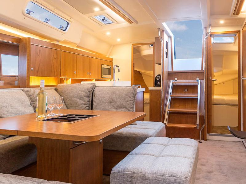 Interior image - 1