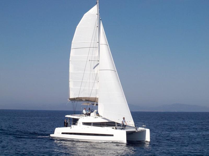 Photo #1 - Bali 4.3 (A/C-Generator-Watermaker) (Daddy (A/C, Generator, Watermaker)) in Marina di Capo d - 13884
