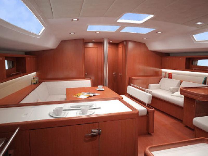 Interior image - 1