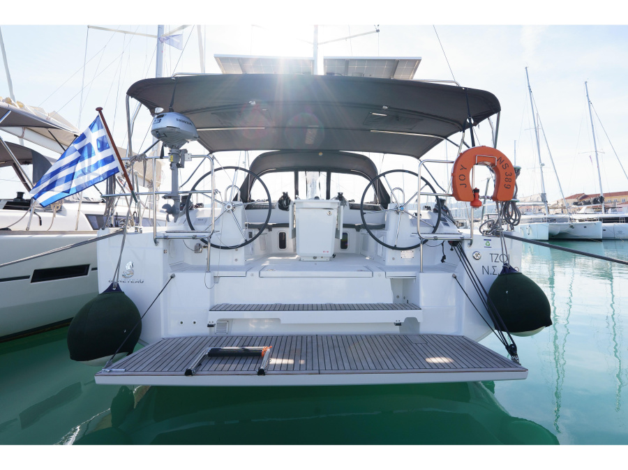 Photo #1 - Oceanis 40.1 (Joy) in Port of Lefkas - 22769