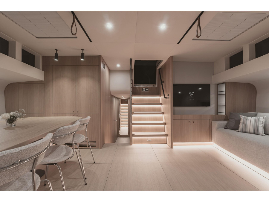 Interior image - 2