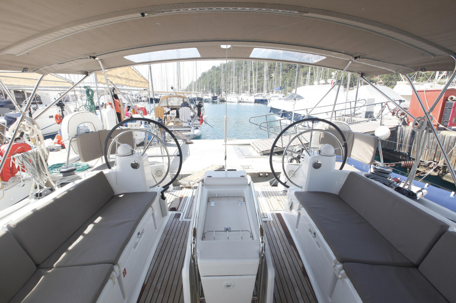 Cockpit - 2