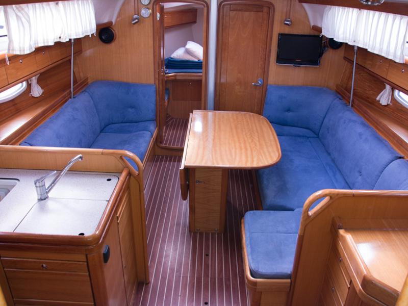 Interior image - 1